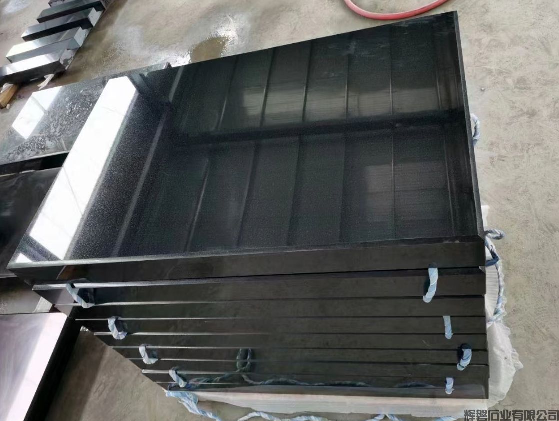 宜宾中国黑抛光大板.jpeg